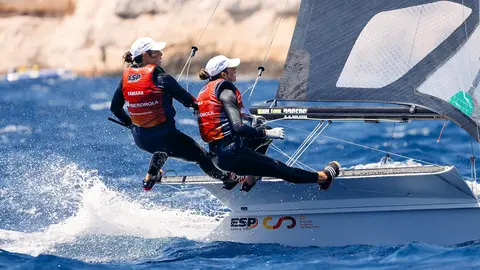 Támara Echegoyen y Paula Barceló.