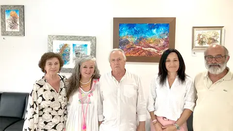 Rey, Mila Alonso (segunda por la izquierda), Ruibal, Torres y Hernández.