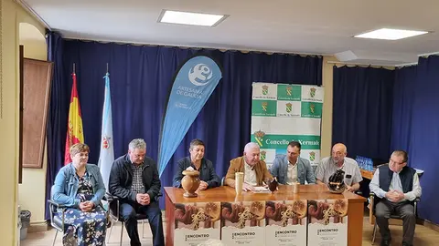 La gerente de la Fundación Artesanía de Galicia, Elena Fabeiro, participó esta mañana en la presentación del XXIII Encuentro Internacional de Torneiros de Galicia, que se celebrará los días 15, 16 y 17 de septiembre.