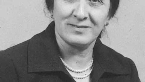 Maria Júlia Peixoto Barreto Caldas.