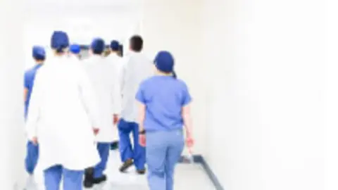 Formação geral, com a duração de um ano, começará em janeiro de 2024 nos hospitais e centros de saúde de todo o país.