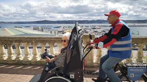 Voluntario + 60 en Pedalear y conversar.