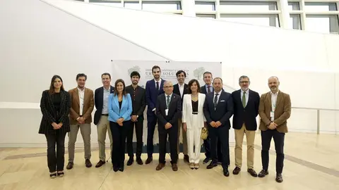Técnicos municipales interesados en conocer los nuevos modelos de ciudades inteligentes.