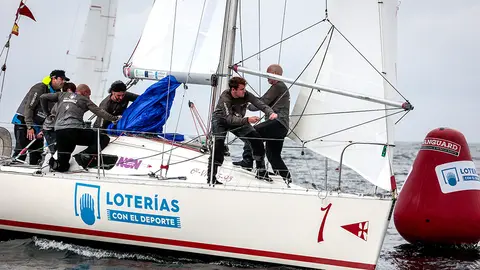 Tripulación asturiana del Taxus. WHATS STUDIOl RFEV .