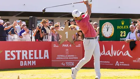 Adrián Otaegui en la tercera vuelta del Estrella Damm N.A. Andalucía Masters. © BOSCO MARTÍN.