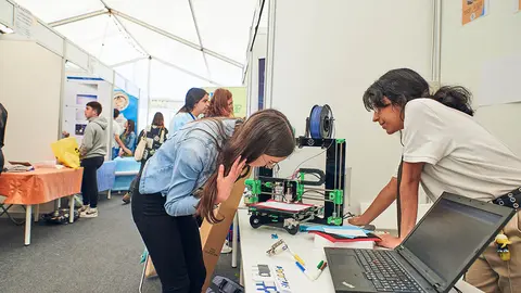 Só o 30% do estudantado universitario no ámbito STEM son mulleres.