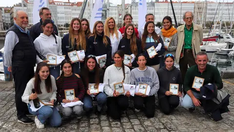 Los equipos de La Coruña, Vigo y Puerto Sherry podio de la Isabel Zendal. PEDRO SEOANE.