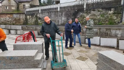Restauración bancada do torreiro.