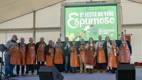 A vicepresidenta segunda e conselleira de Medio Ambiente, Territorio e Vivenda asistiu hoxe á clausura da IX Festa do viño espumoso da D.O. Rías Baixas.