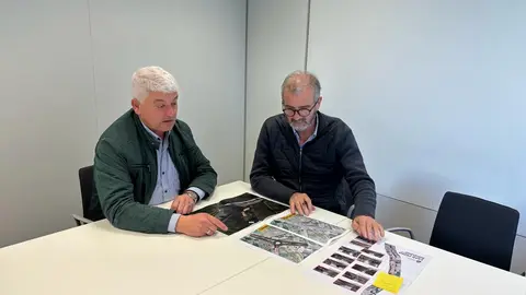 -	O tenente de alcalde, Juan Carlos González, reuniuse co xefe de servizo da Axencia Galega de Infraestruturas da Xunta de Galicia para informalo dalgunhas demandas veciñais.