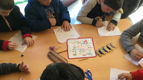 Lenços de namorados. 2018. ARQUIVO.