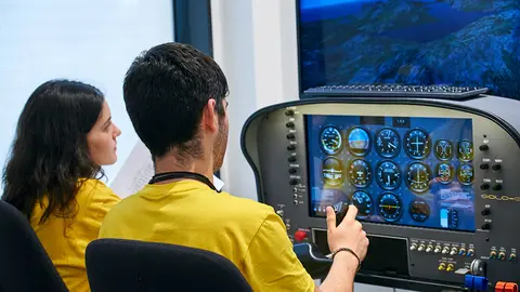 Os centros educativos de toda Galicia xa poden reservar praza na Aula Newton.