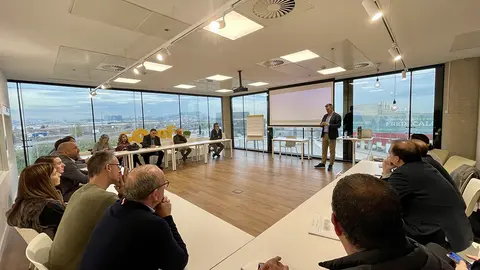 Aesso auna los esfuerzos de las empresas fabricantes de soluciones y herramientas de protección y control solar en nuestro país.