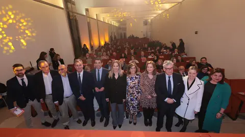 Entrega del VIII premio Executivas de Galicia a la palista.
