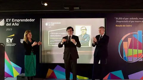 José Enrique Pereira, presidente de Grupo Pereira, se alza con el XXVII    Premio Emprendedor del Año de EY por Galicia y Asturias.