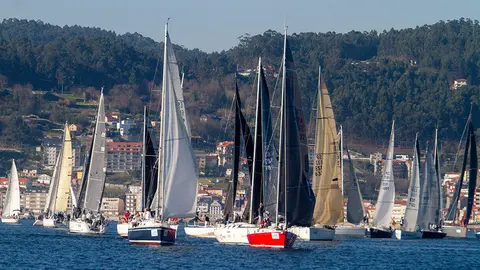 Salida de la etapa disputada este sábado © ISMAEL FERRADÁS.