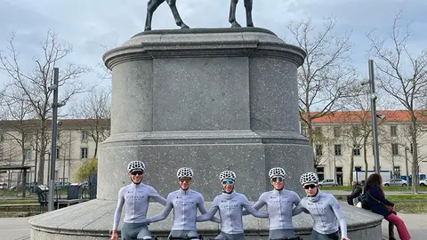 •	El equipo del Grupo Deportivo Cortizo consiguió la quinta plaza en la clasificación por escuadras en su debut en el calendario galo..