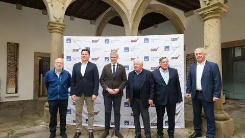 El presidente de la Xunta en funciones asistió a una jornada sobre cambio climático.