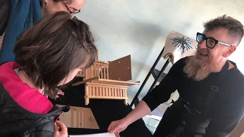 Más de 60 talleres celebran los Días Europeos de la Artesanía acercando sus oficios a la sociedad.