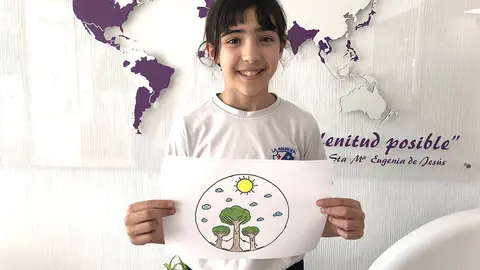 A gañadora do concurso, Chloe Pérez Moreno, alumna de quinto curso do CPR Nosa Señora da Asunción de Sarria (Lugo).