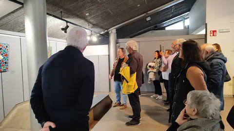 'Transfiguración da materia', un conxunto de obras pictoricas nas que incorpora materiales de refugallo para transformalos en obras de arte.