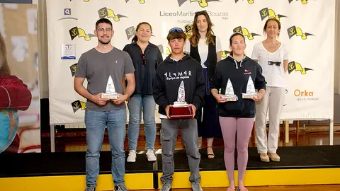 Foto familia ganadores generales 4-6-7 (medios)