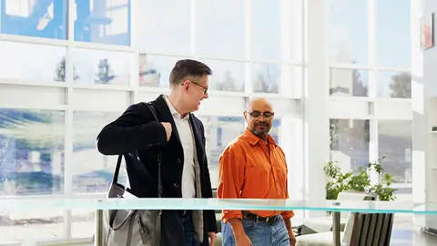 •	El tramo de las microempresas, con una pérdida del 36.130 empleos (-1,03% del total), es el único que se resiente en el comienzo de año.