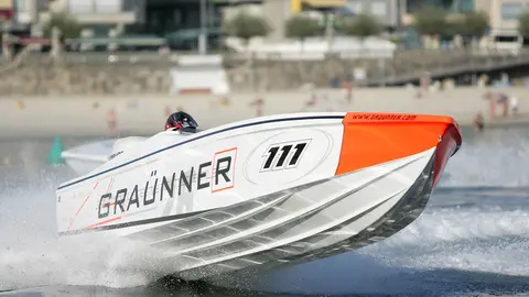 Todo un espectáculo que el público podrá seguir desde las inmediaciones del Real Club Náutico de Sanxenxo y la playa de Silgar.