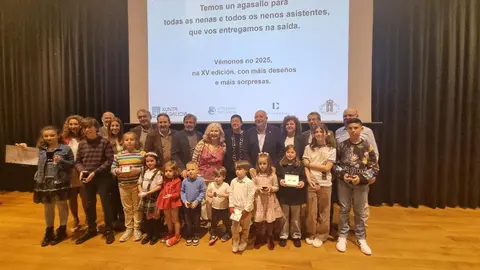 Se entregaron 12 galardones -de entre los 80 finalistas seleccionados- que verán ejecutados sus diseños para agasajar en el Día de la Madre .