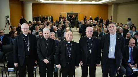Los obispos de Galicia en la presentación de la memoria.