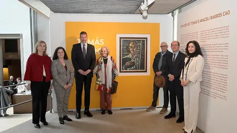 O conselleiro de Cultura, Lingua e Xuventude asistiu hoxe á presentación da exposición temporal Tomás Barros. Doazón.