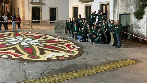 La alfombra en la plaza de Monção.