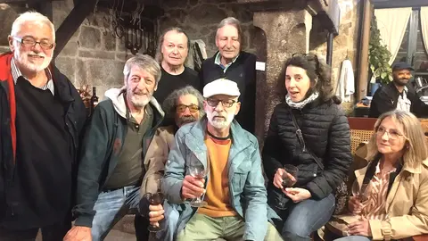 Algúns artistas e artesáns que interveñen na mostra.