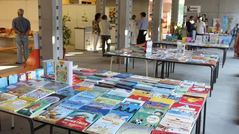 Feira do Livro a decorrer no Parque Expolima. ARQUIVO.