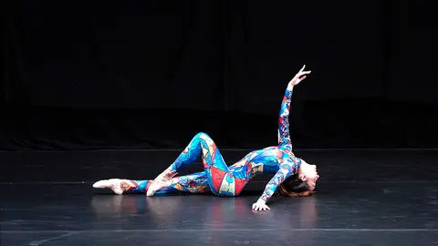 Puesta en escena y el talento de Antía Queiruga y la Escuela de Danza Oitos.