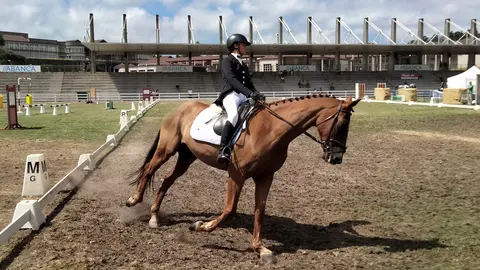Participante Doma Clásica, en Equina Galicia 2024.