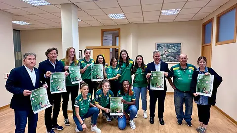 El vicepresidente de la Diputación, Rafa Domínguez, participa en la presentación del I Memorial Maite Méndez.