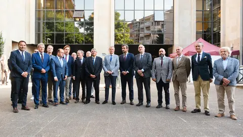 El presidente del Gobierno gallego participa en la inauguración del I Congreso del programa "Iacobus".