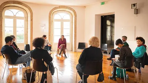 Conversas de Boca Aberta”, busca potenciar a inclusión nas programacións culturais para a infancia.