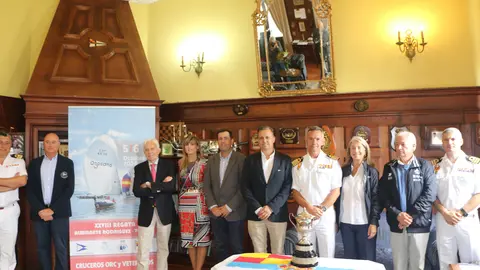 Momento de presetación de la Regata.