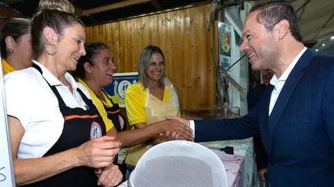 A Festa do Pão em Esposende é uma viagem no tempo que celebra o ciclo do pão e as tradições rurais.