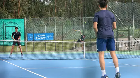 Partido entre Ruibal y Talín contra Gonçalves y Strecht.