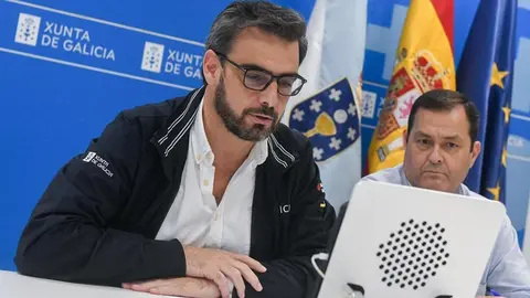 El conselleiro de Presidencia, Xustiza e Deportes, Diego Calvo, participó esta mañana en una reunión por videoconferencia con representantes de la Delegación del Gobierno en Galicia, de la Federación Galega de Municipios e Provincias (Fegamp), de las cuatro diputaciones provinciales y de servicios operativos de emergencias para hacer recuento de los medios disponibles