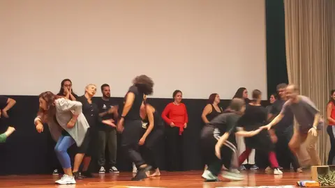 O projeto Boca Aberta chega a Ponte de Lima com uma formação intensiva para artistas interessados em criar para a infância.