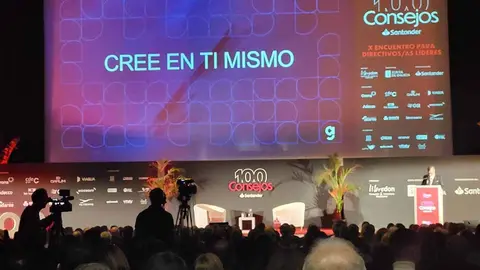 En este encuentro, se comparten experiencias y conocimientos valiosos para ayudar a los líderes a tomar decisiones informadas y a adaptarse a un entorno empresarial en constante cambio.