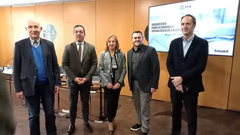 De izquda. a dcha Xosé López, Pedro Rojo, María Méndez, Virgilio Costa y Luis Acebal.