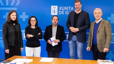 O conselleiro de Cultura, Lingua e Xuventude reuniuse hoxe coa Mesa pola Normalización Lingüística no marco da rolda de contactos do Pacto pola Lingua.