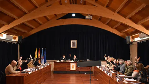 Una moción conjunta entre el PP y el BNG que solicita la paralización inmediata del nuevo trazado de la A-52 al Ministerio de Transportes y la liberación del peaje de la AP-9.