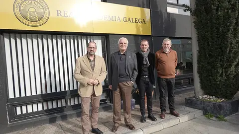 Los participantes en la reunión de la RAG.