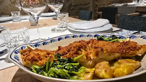 Bacalhau com broa, en restaurante PIMM'S en Ponte de LIma.